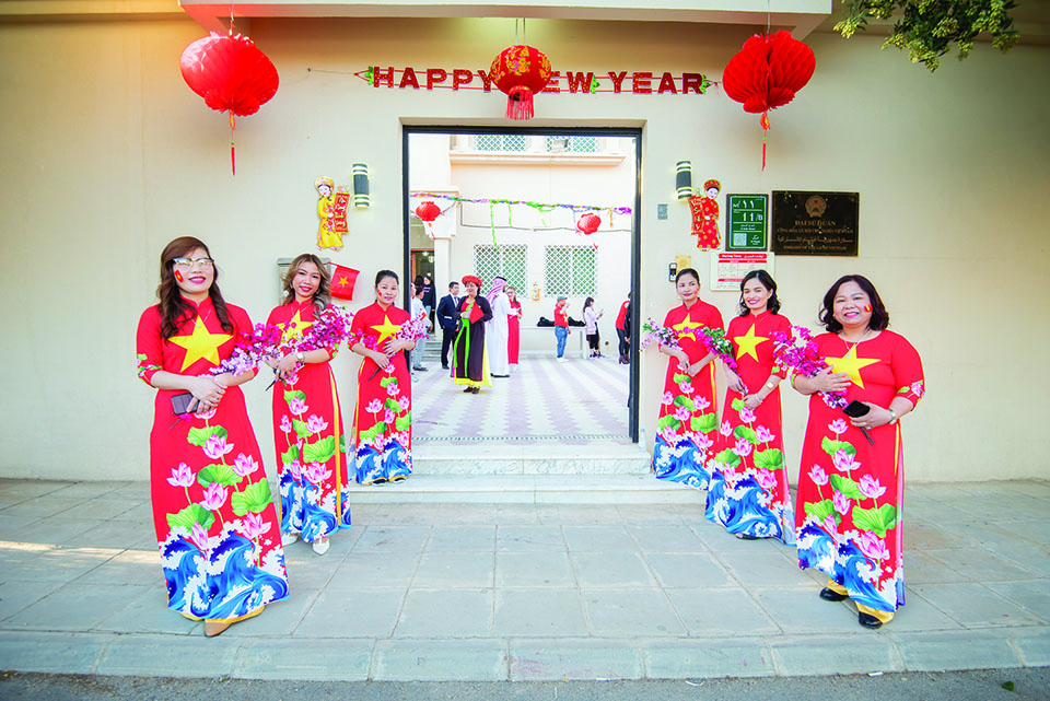 Vietnamese Community Gathers for Lunar New Year Dq Living Magazine