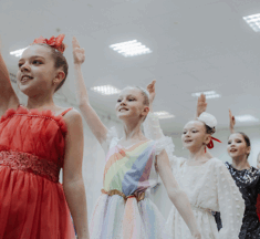 Beyond The Classroom: Fun, Learning, and Growth Through Extracurriculars